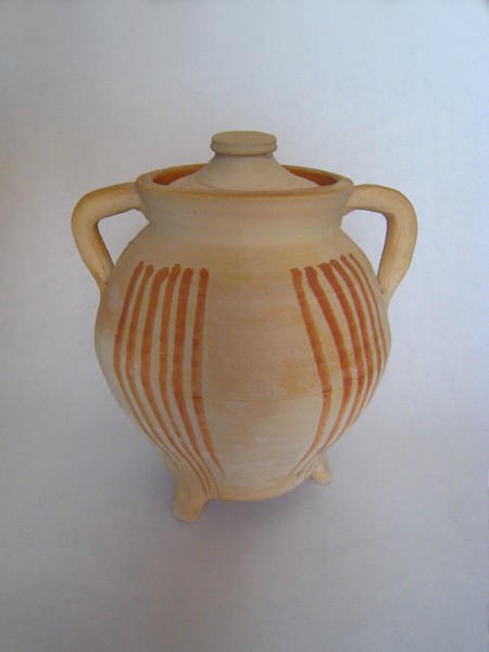 http://www.poteriedesgrandsbois.com/files/gimgs/th-32_COQ009-01-poterie-médiéval-des grands bois-pots à cuire.jpg